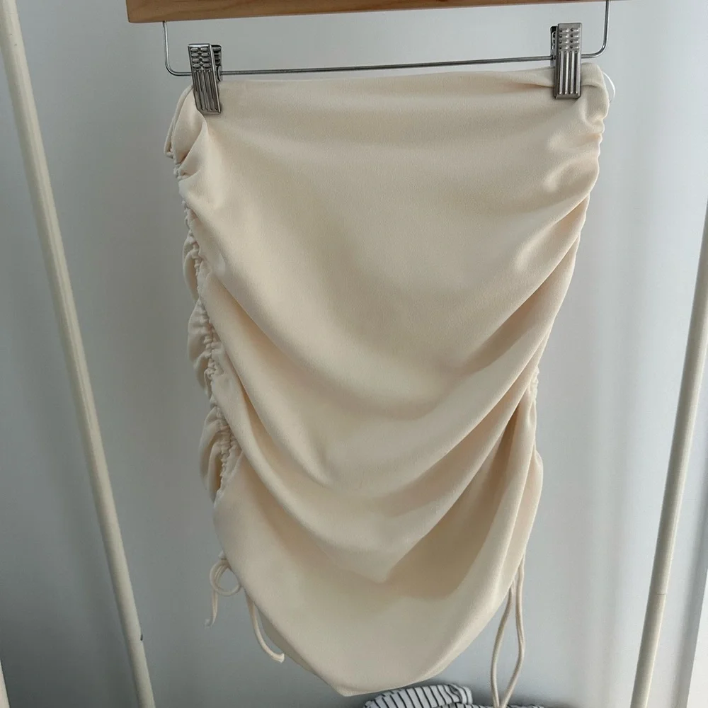 Zara Open Back Crop Top + Skirt Set - Picture 10 of 12